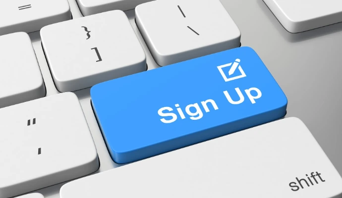 Sign up button for Icezone free trial